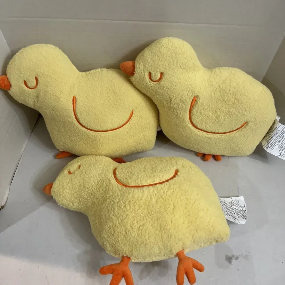 Target Room Essence Easter Baby Chick Decorative Pillow Plush 16x12 Set Of 3